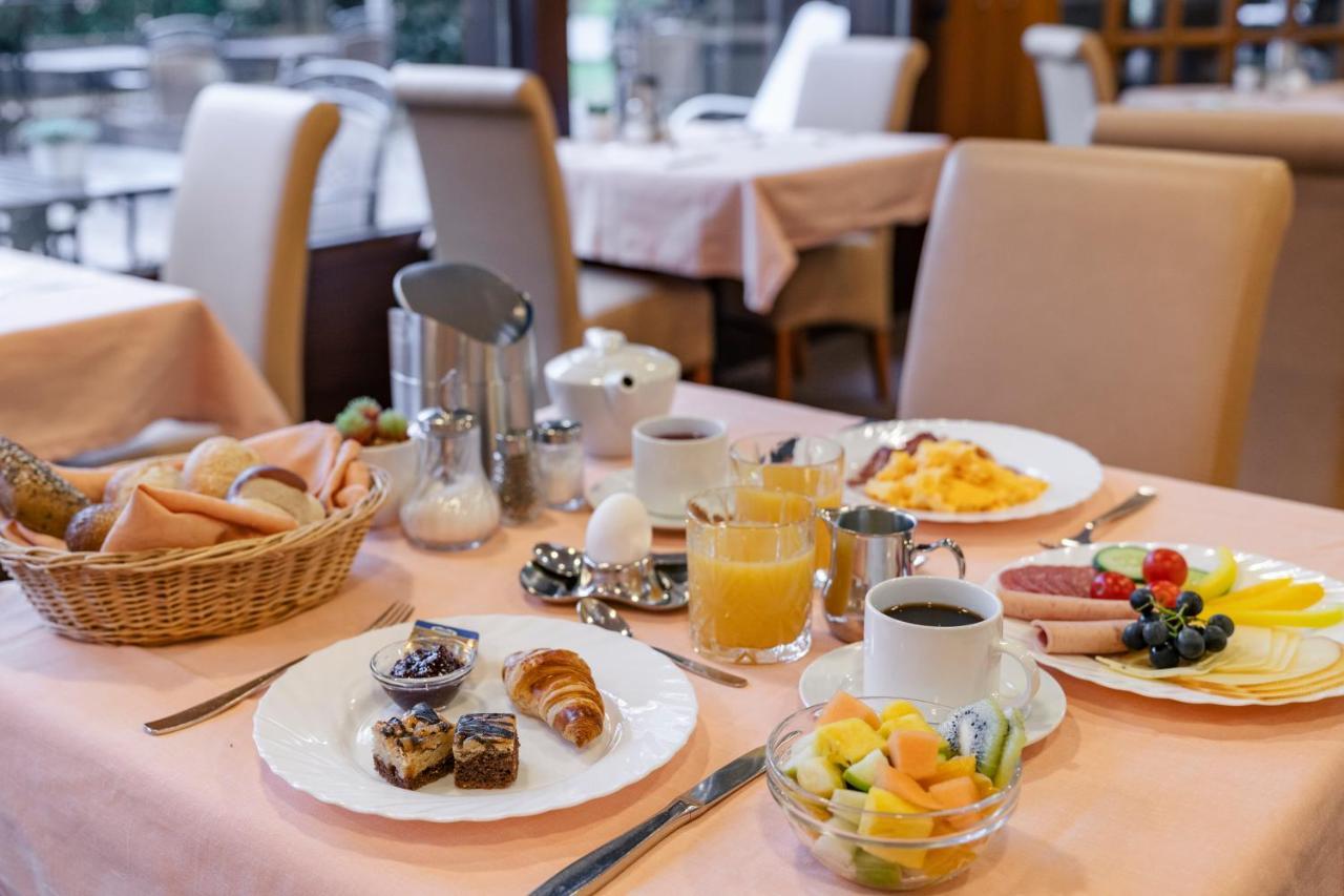 Hotel Fuchsen Кирххайм-унтер-Тек Экстерьер фото