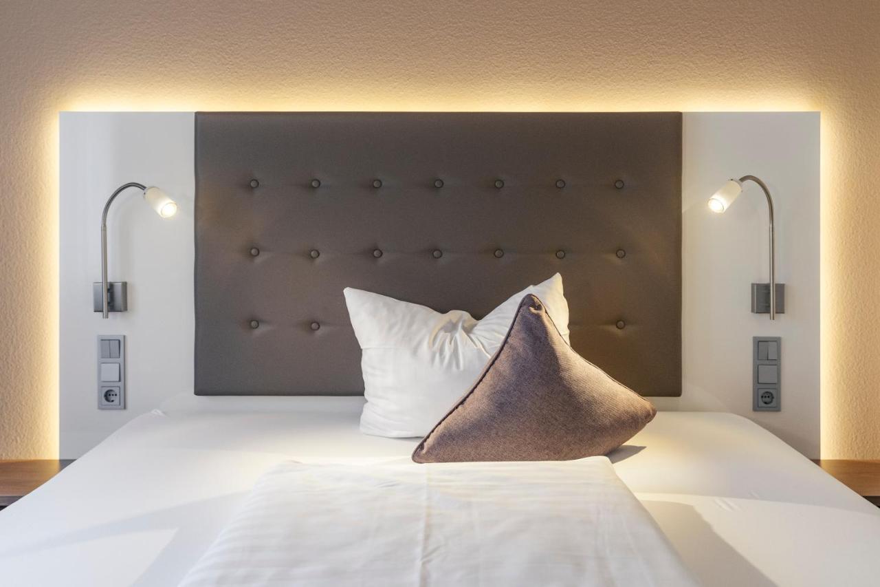 Hotel Fuchsen Кирххайм-унтер-Тек Экстерьер фото