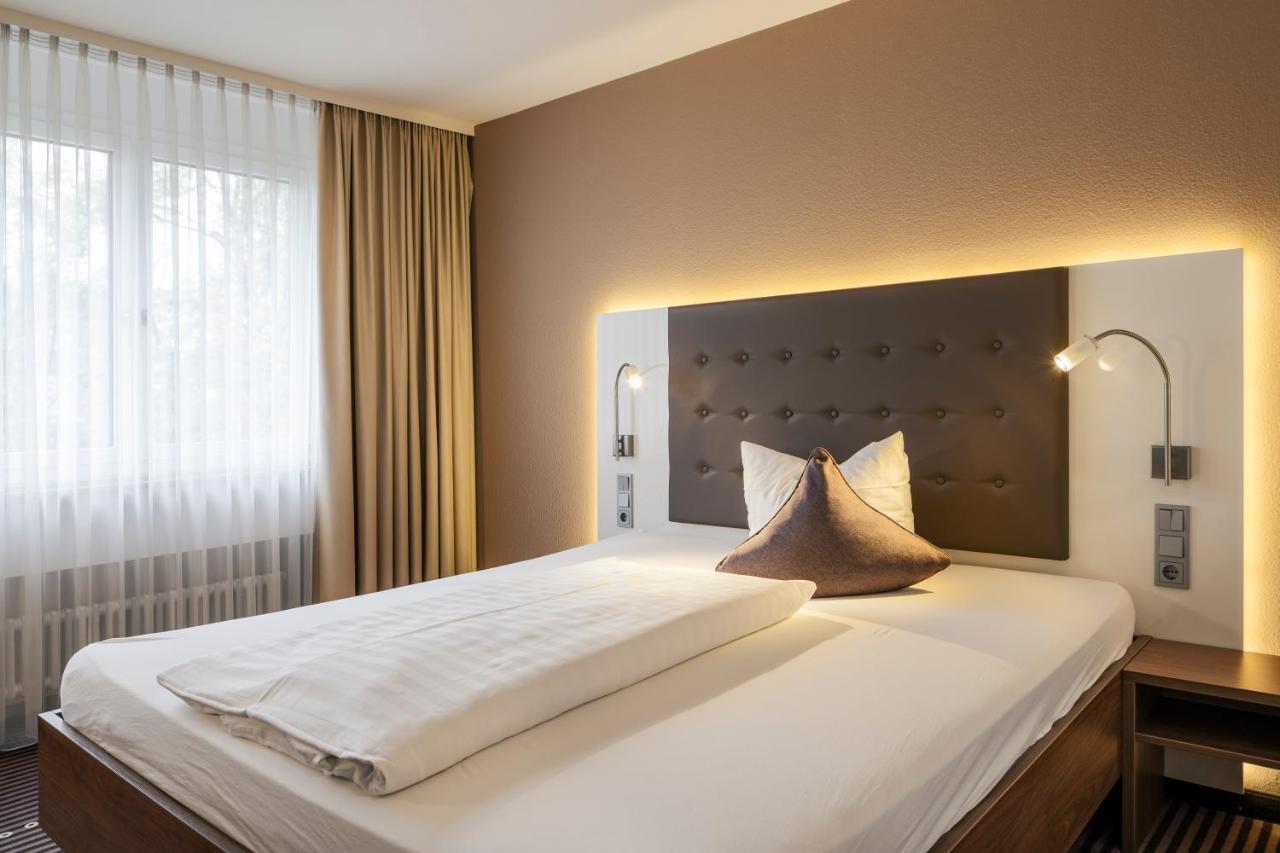 Hotel Fuchsen Кирххайм-унтер-Тек Экстерьер фото