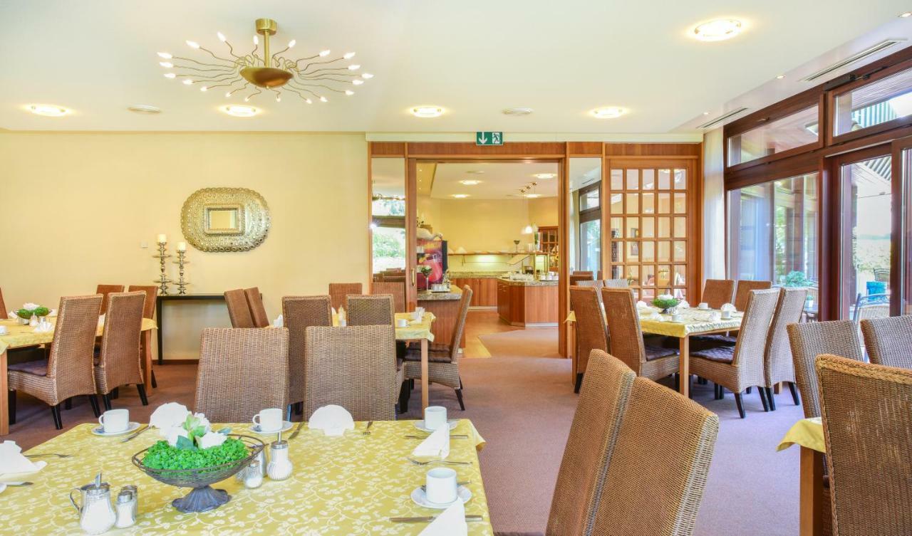 Hotel Fuchsen Кирххайм-унтер-Тек Экстерьер фото