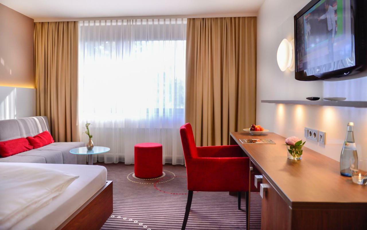 Hotel Fuchsen Кирххайм-унтер-Тек Экстерьер фото